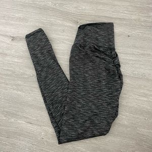 Scrunch butt leggings